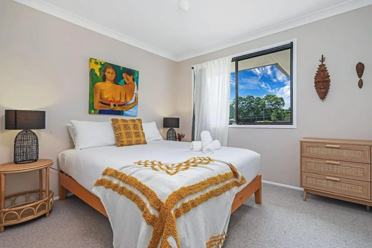 Riverfront Oasis In Elanora Gold Coast 0*,