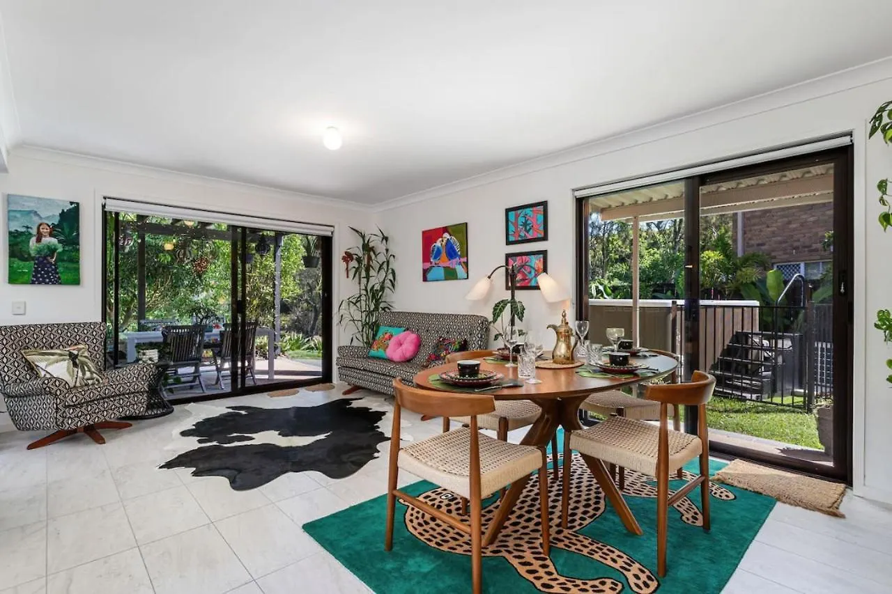 Holiday home Riverfront Oasis In Elanora Gold Coast