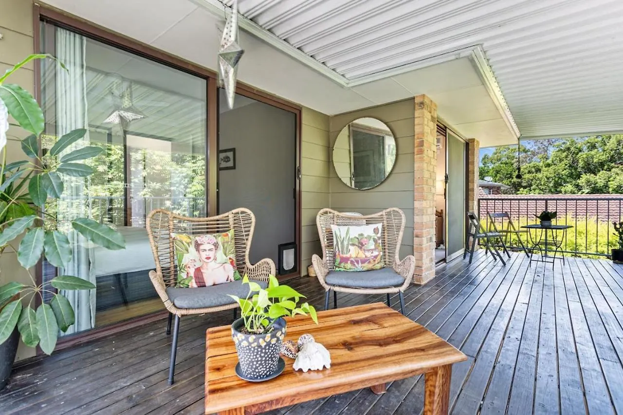 Holiday home Riverfront Oasis In Elanora Gold Coast Australia