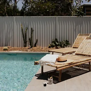  Holiday home The Tugun Pause